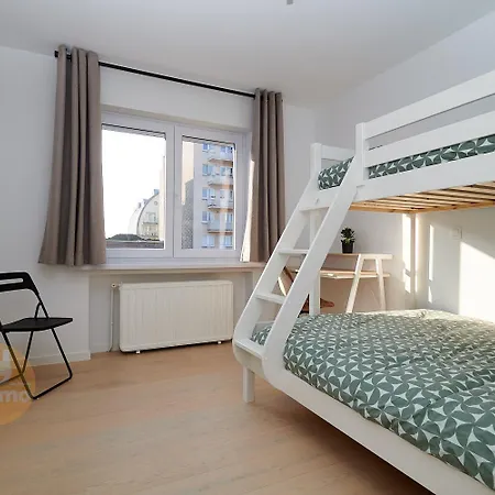 Remb 0403 - Voor 5 Personen Apartment *